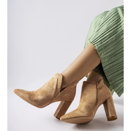 Bézs velúr Cammoro bokacsizma 1