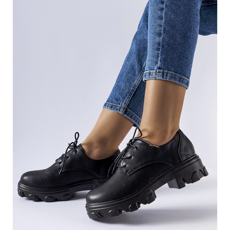 Fekete Kelly cipő 1