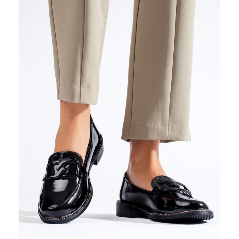 Shelovet női fekete lakkcipő 2