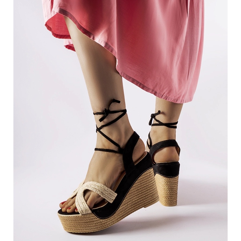 Fekete espadrillák Berta ékekkel bézs 1