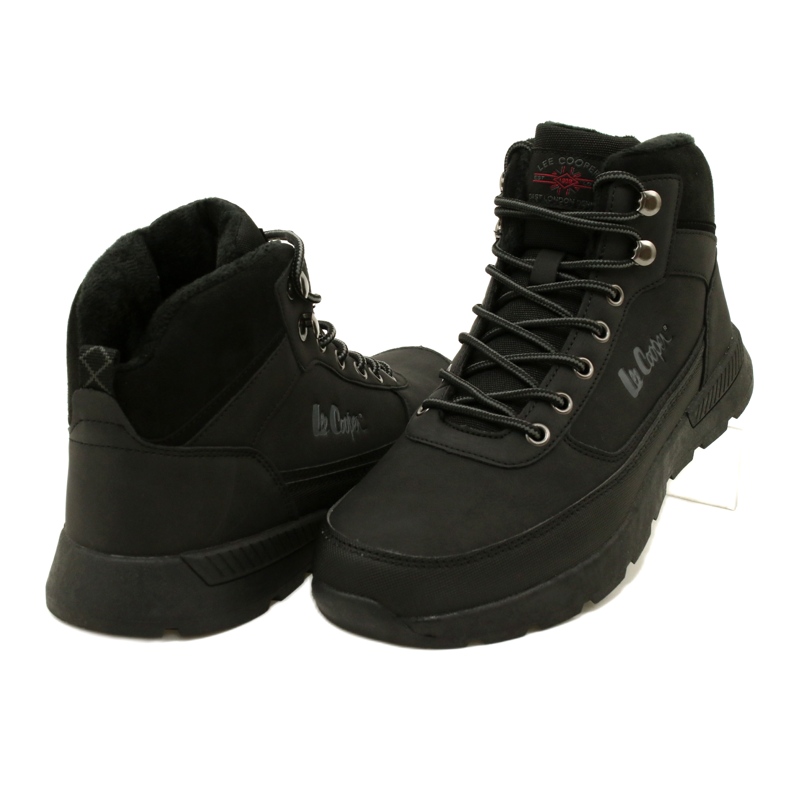 Férfi téli túracipő Lee Cooper LCJ-23-31-3048M fekete 3