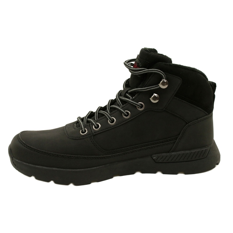 Férfi téli túracipő Lee Cooper LCJ-23-31-3048M fekete 1