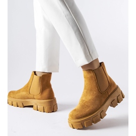 Világosbarna női bokacsizma a Mooca-tól 1