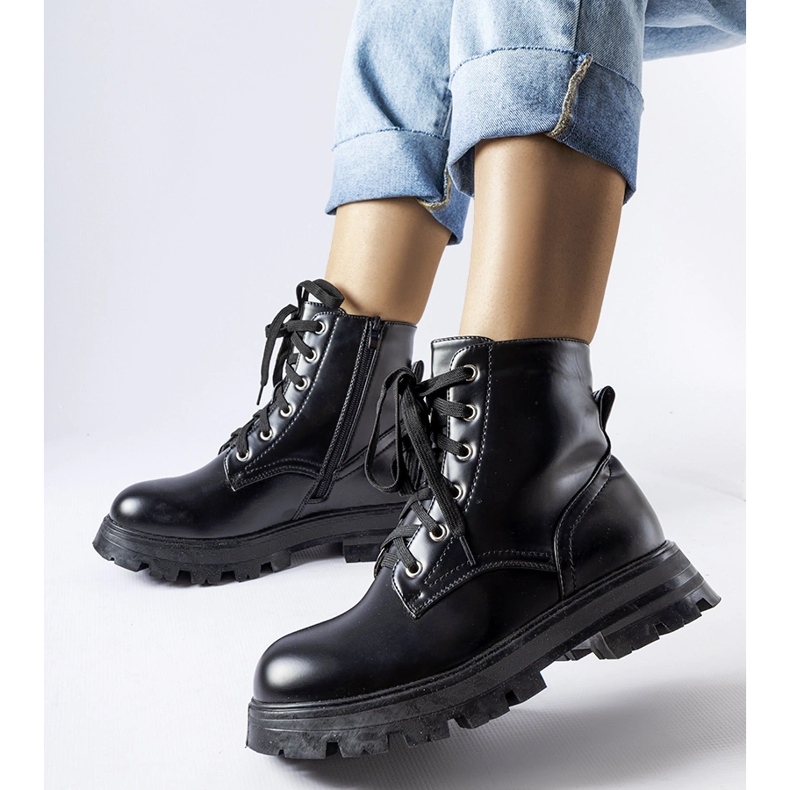 Fekete bokacsizma Myers 1