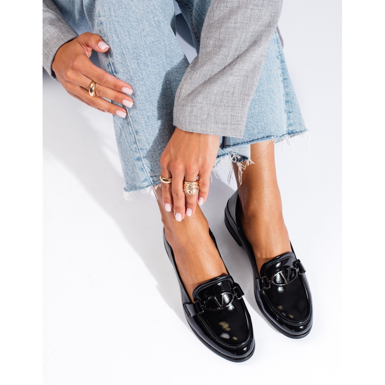 Fekete lakkbőr női Shelovet lordok 1