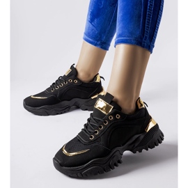 Inna Fekete tornacipő arany Lodgeville díszítéssel 2