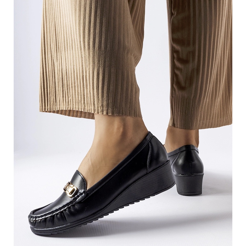 Fekete Lerino ékcsatos naplopók 1