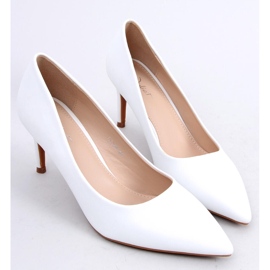 Shannon White klasszikus magassarkú fehér 1