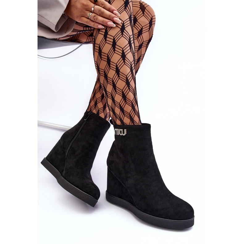 PS1 Velúr szigetelt ék alakú bokacsizma díszítéssel, fekete Vere 1