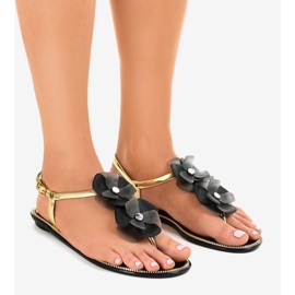 Fekete KG19P virágpapucs 1