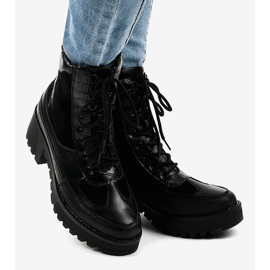 Fekete velúrbőr csizma G-7646 1