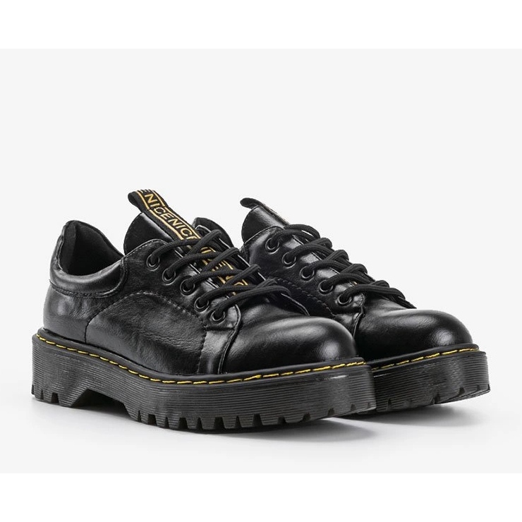 Fekete Alexus csizma 1