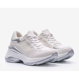 Ezüst cipők vastag Lydia talppal fehér 1