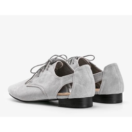 Szürke fényes alacsony vágású Dorothy cipő 1