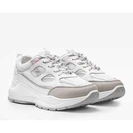 Fehér cipők vastag Aliza talpon 1