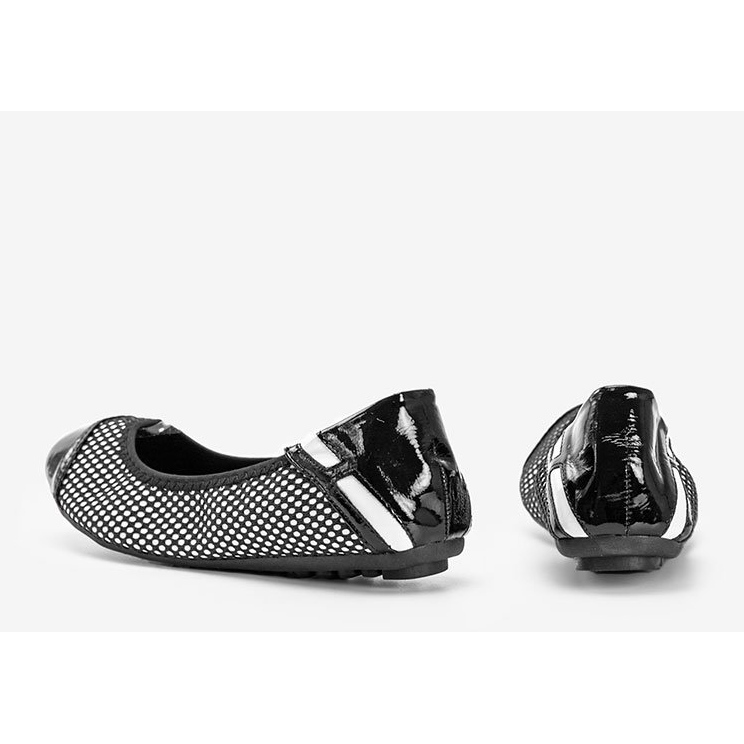 Fekete lakkozott Debbie balerinák fehér 1