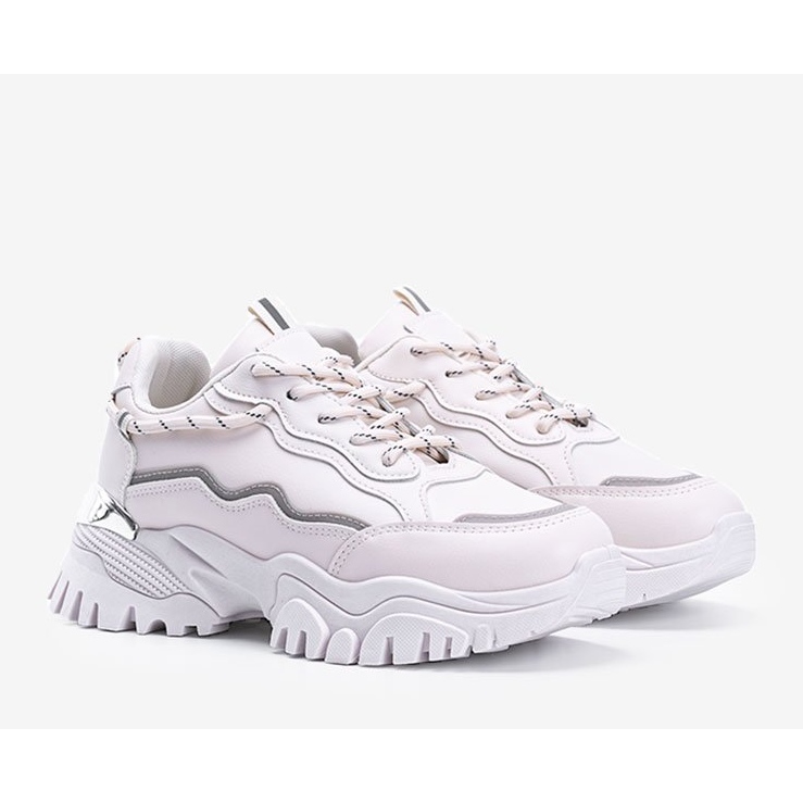 Bézs cipők vastag Desiare talppal 1