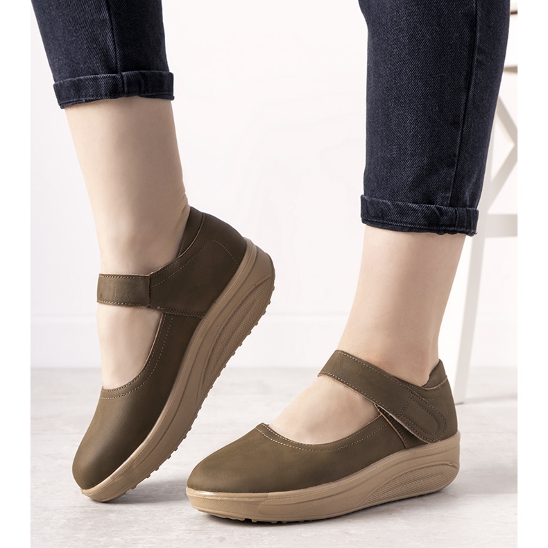 Barna cipő vastag Lumen talpon 1