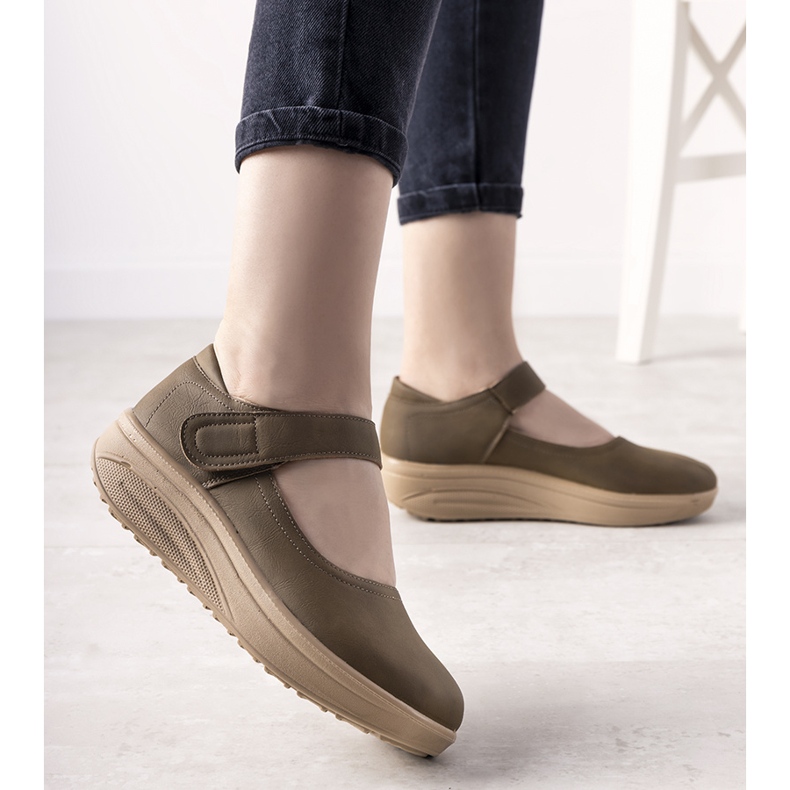 Barna cipő vastag Lumen talpon 2