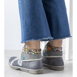 Szürke női bokacipő a Niente -től 1