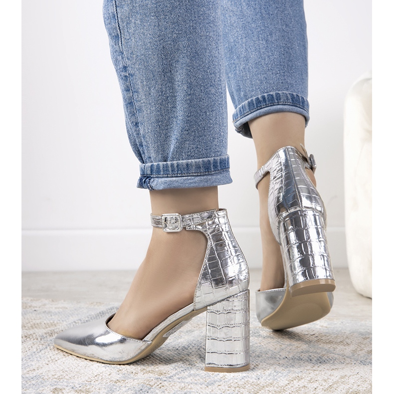 Ezüst szivattyúk az Ayers postán 2