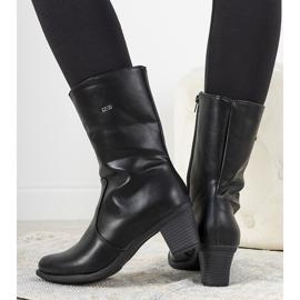 Fekete klasszikus csizma a Preciado oszlopon 1 Fekete klasszikus csizma a Preciado oszlopon 1