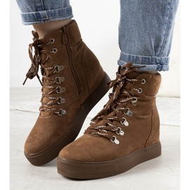 Carmona téli tevés cipők barna 1