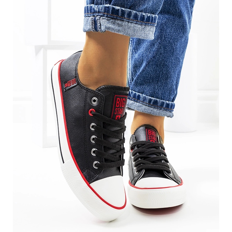 Női fekete tornacipő Big Star JJ274129 1