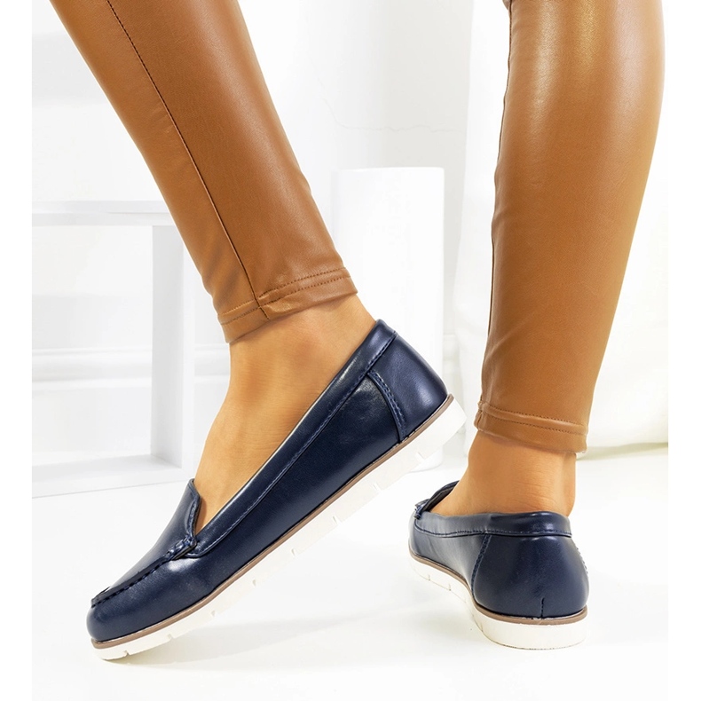 Női sötétkék mokaszinok Monteztől 1