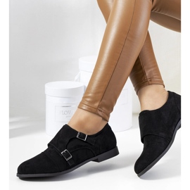 A márka fekete cipői Concetta 1