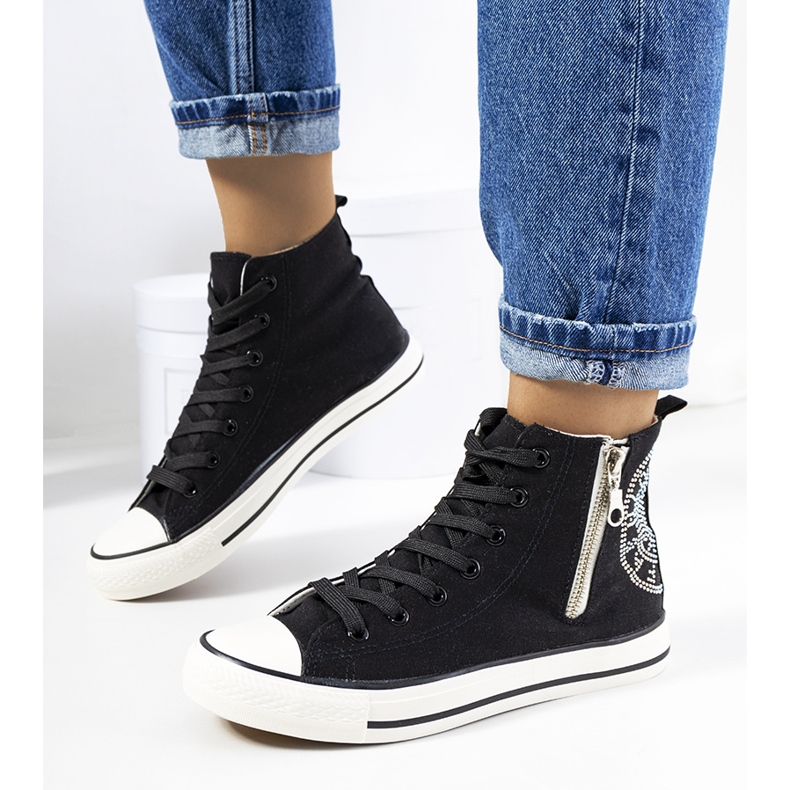 Fekete Vicola boka tornacipő 1