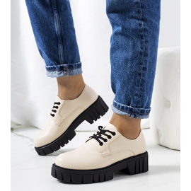 Mahsa bézs színű női cipő 1