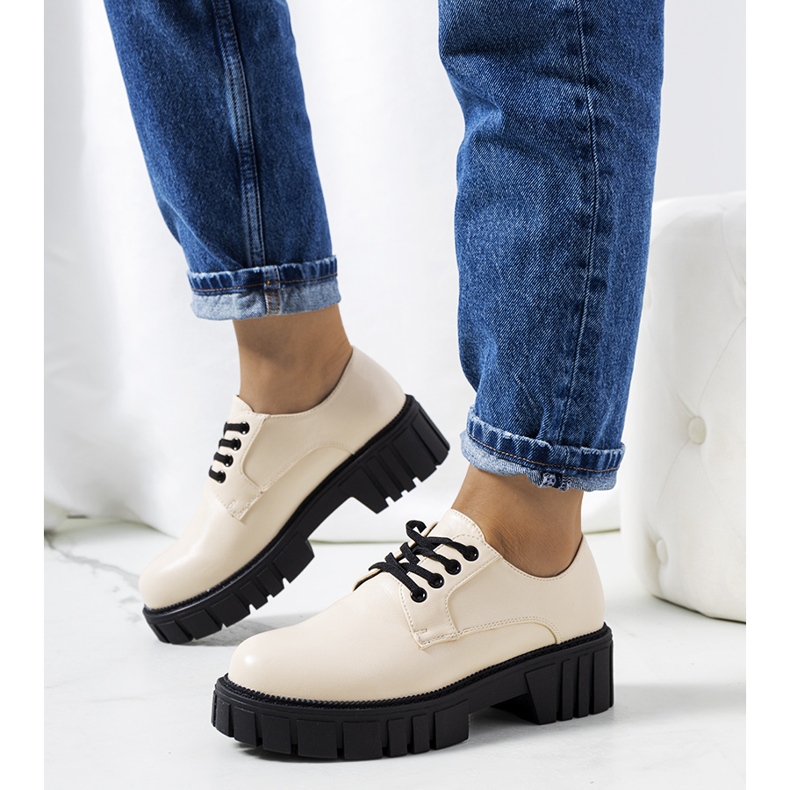 Mahsa bézs színű női cipő 1