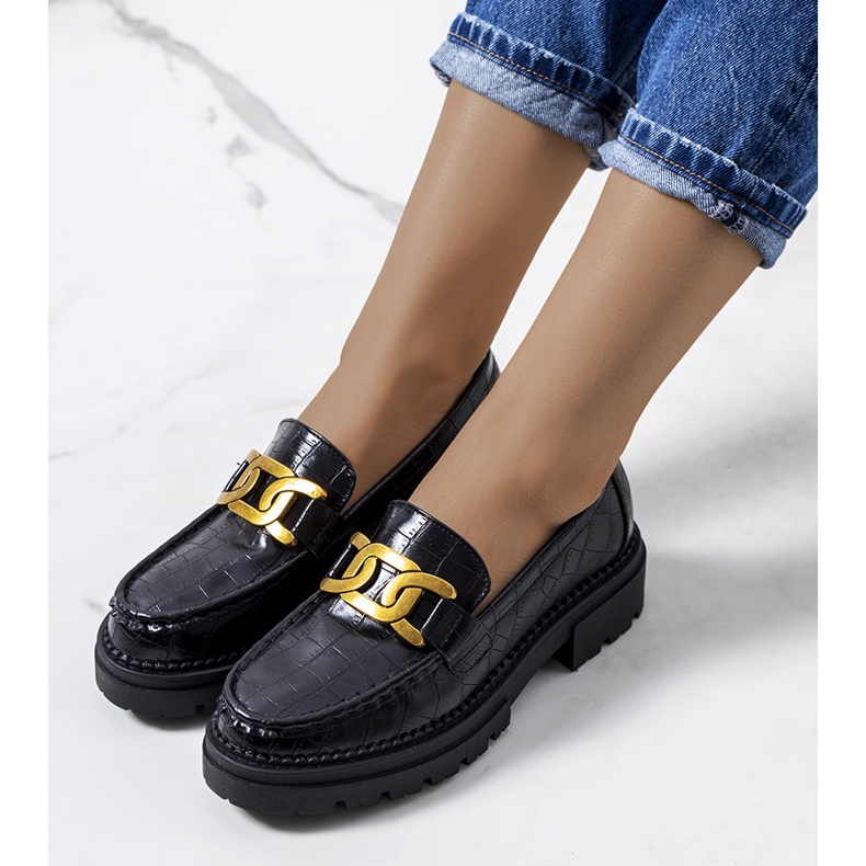 Fekete naplopók magas Zanen talpon 1