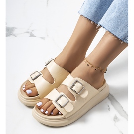 Bézs papucs Ageston csatokkal 1