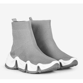 Szürke magasszárú tornacipő a Barnett-től 1