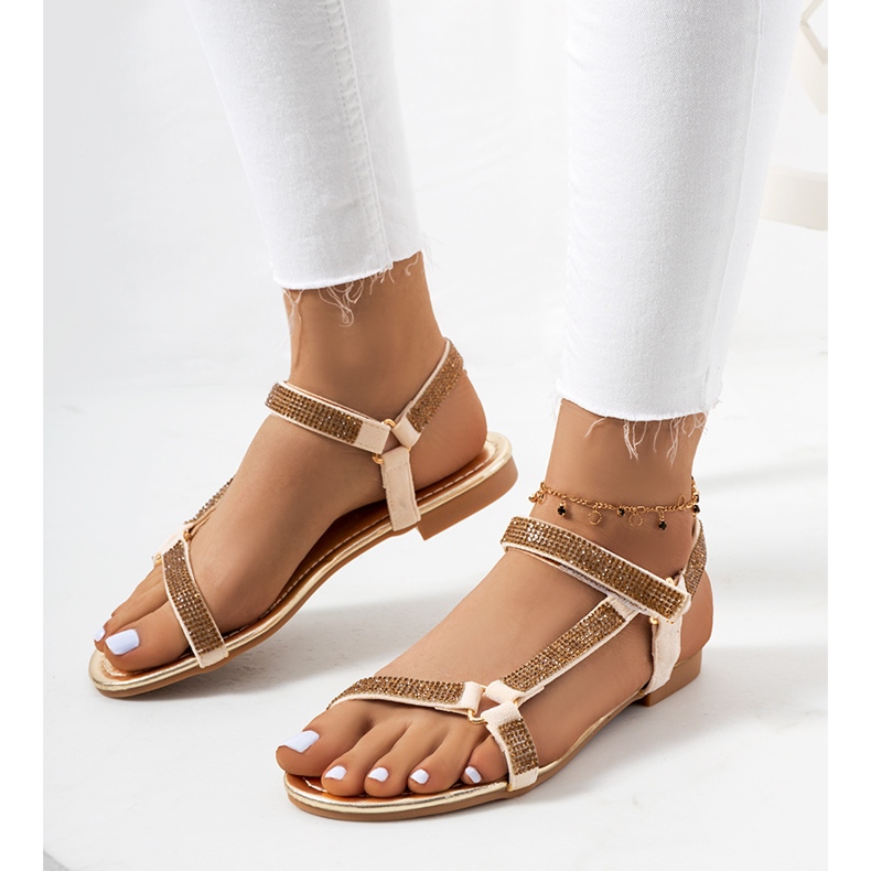 Arany szandál Fihelly cirkóniákkal aranysárga 1