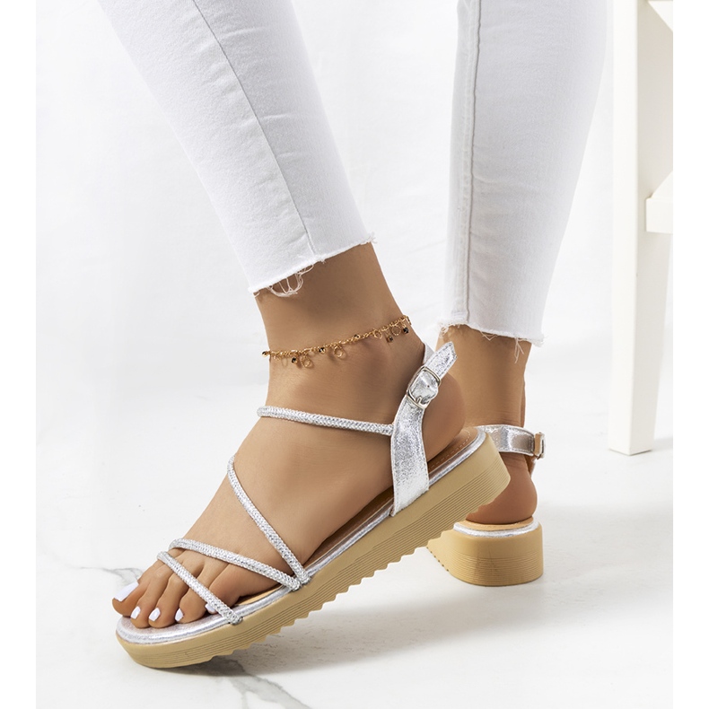 Kul. Női ezüst szandál 1