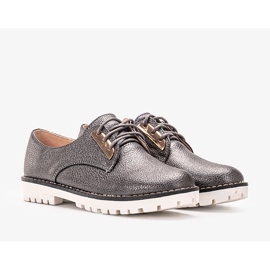 Fekete fényes cipő Runa gyerekeknek 1