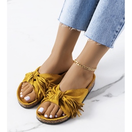 Női rojtos sárga papucs 1