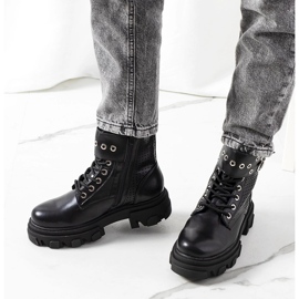 Fekete bokacsizma trapper talppal a Rubeo-tól 1