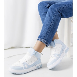 A Grandis kék tornacipői fehér 2