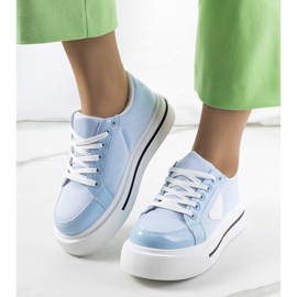 Kék tornacipő vastag Scrabster talppal 1 Kék tornacipő vastag Scrabster talppal 1