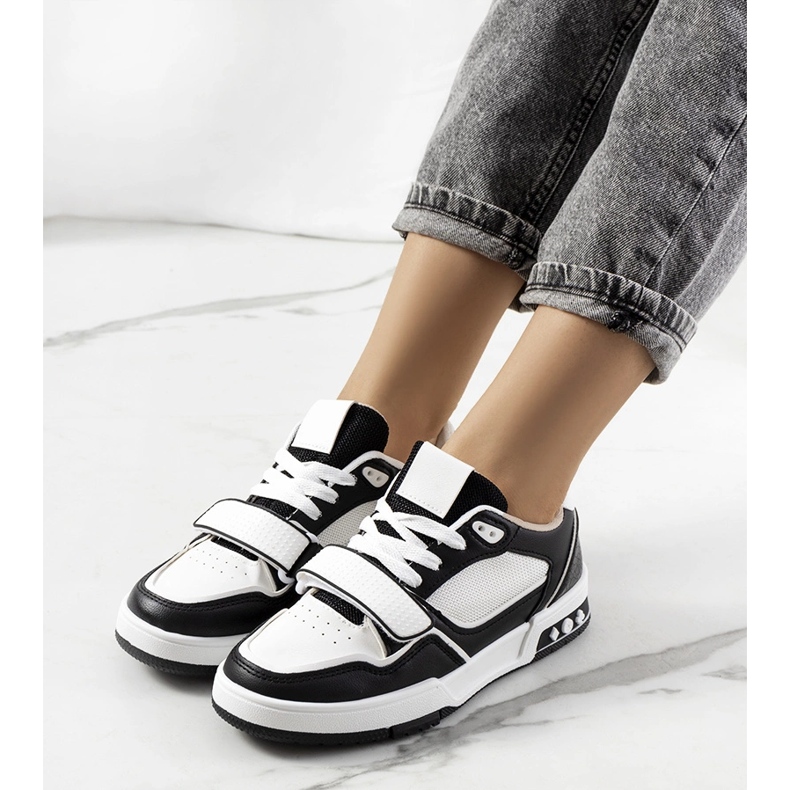 Fekete női Kadie tornacipő fehér 1 Fekete női Kadie tornacipő fehér 1