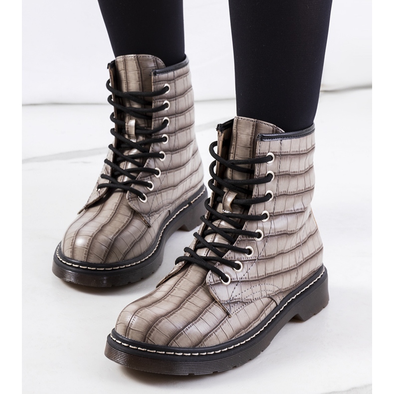 Szürke női csizma a Norte-tól 1