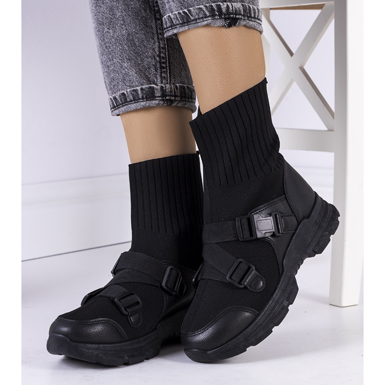 Fekete kerecsensárga tornacipő 1