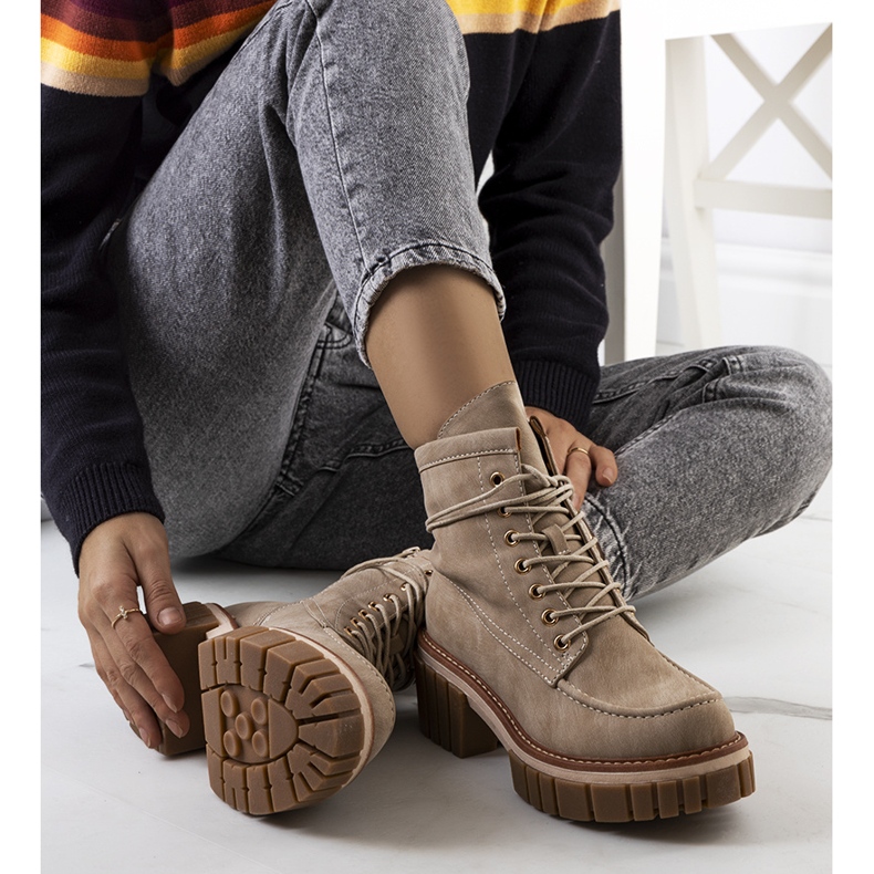 PA1 Nicolo bézs csapdái 1