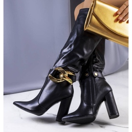 BM Fekete Elena csizma 1