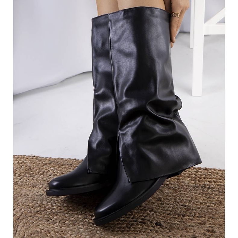 PA1 Fekete Moerna csizma 1