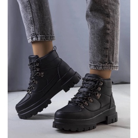 Fekete szigetelt csizma LCJ-22-31-1435L Lee Cooper 1